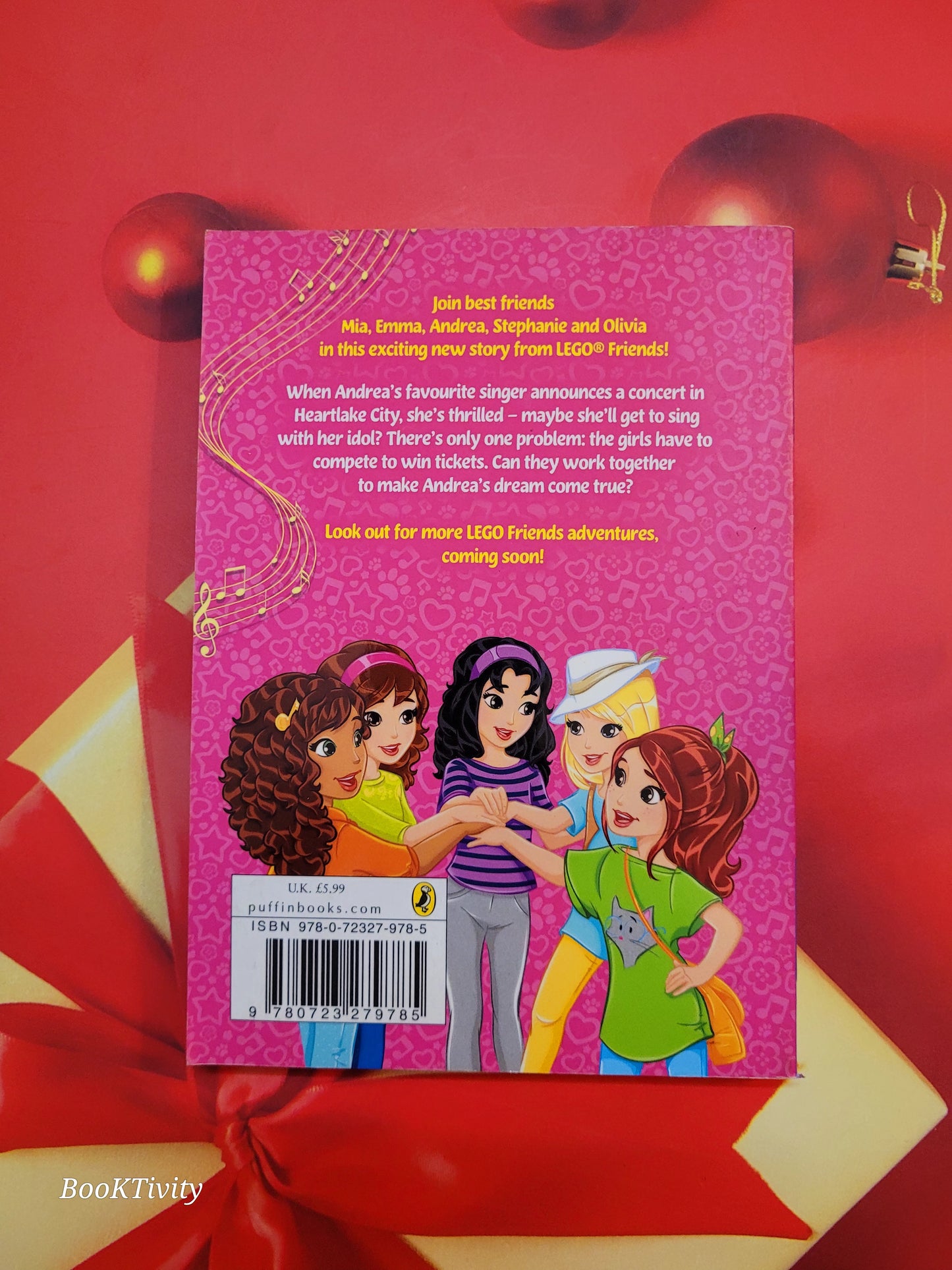 The Superstar Concert Lego friends Preloved Paperback Excellent Condition