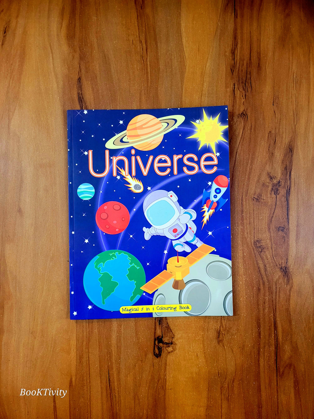 Universe 5 in 1 colouring and stickers activity book