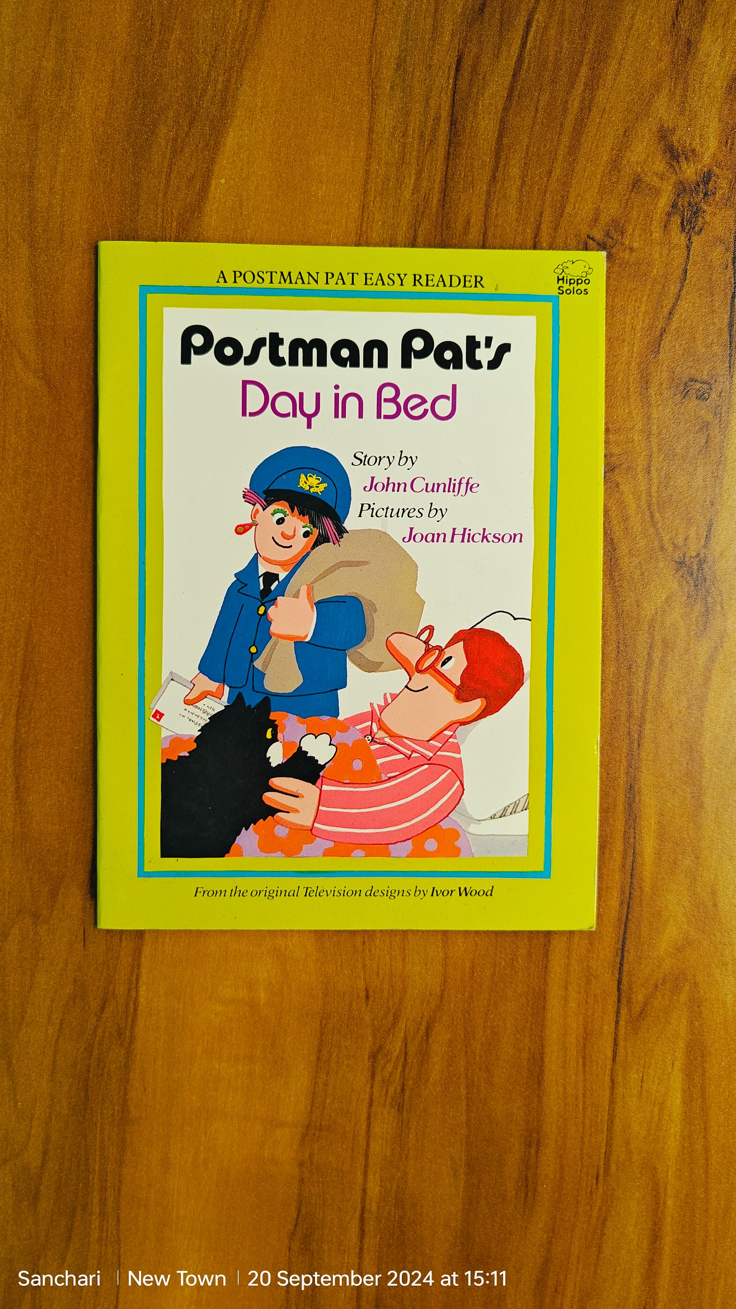 Postman Pat's Day in Bed colourful picture illustrated Book excellent condition