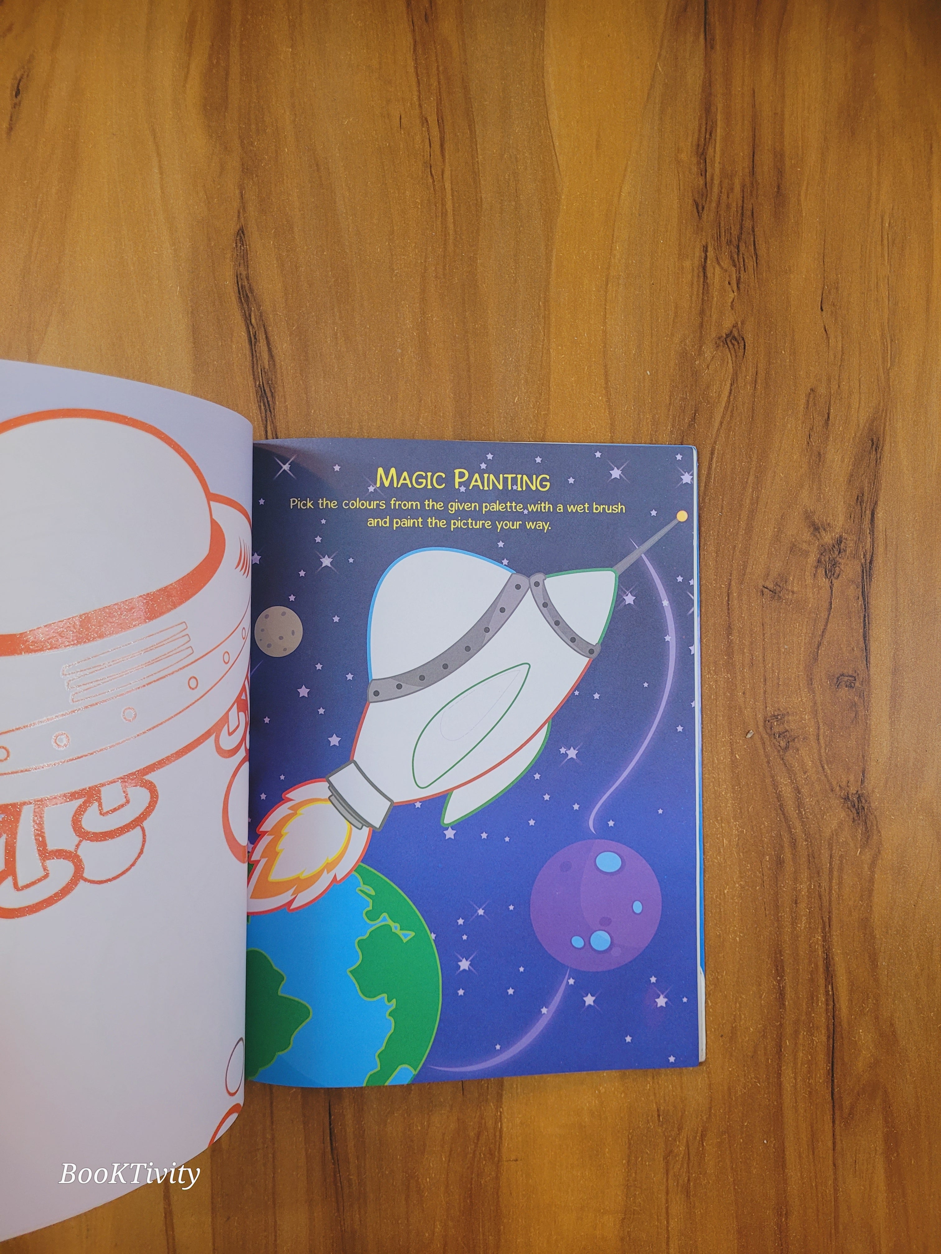Universe 5 in 1 colouring and stickers activity book